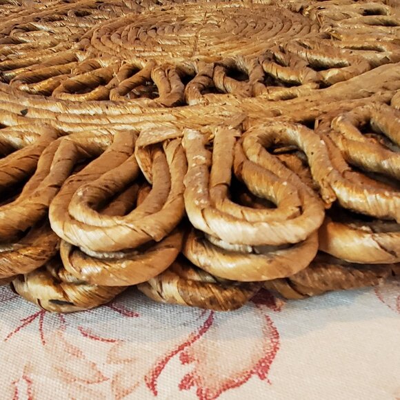 Placemats 12" Round - Set of 4 Natural Woven - Picture 3 of 7